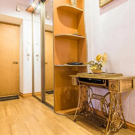 On Pr. Nezavisimosti Apartament Mińsk